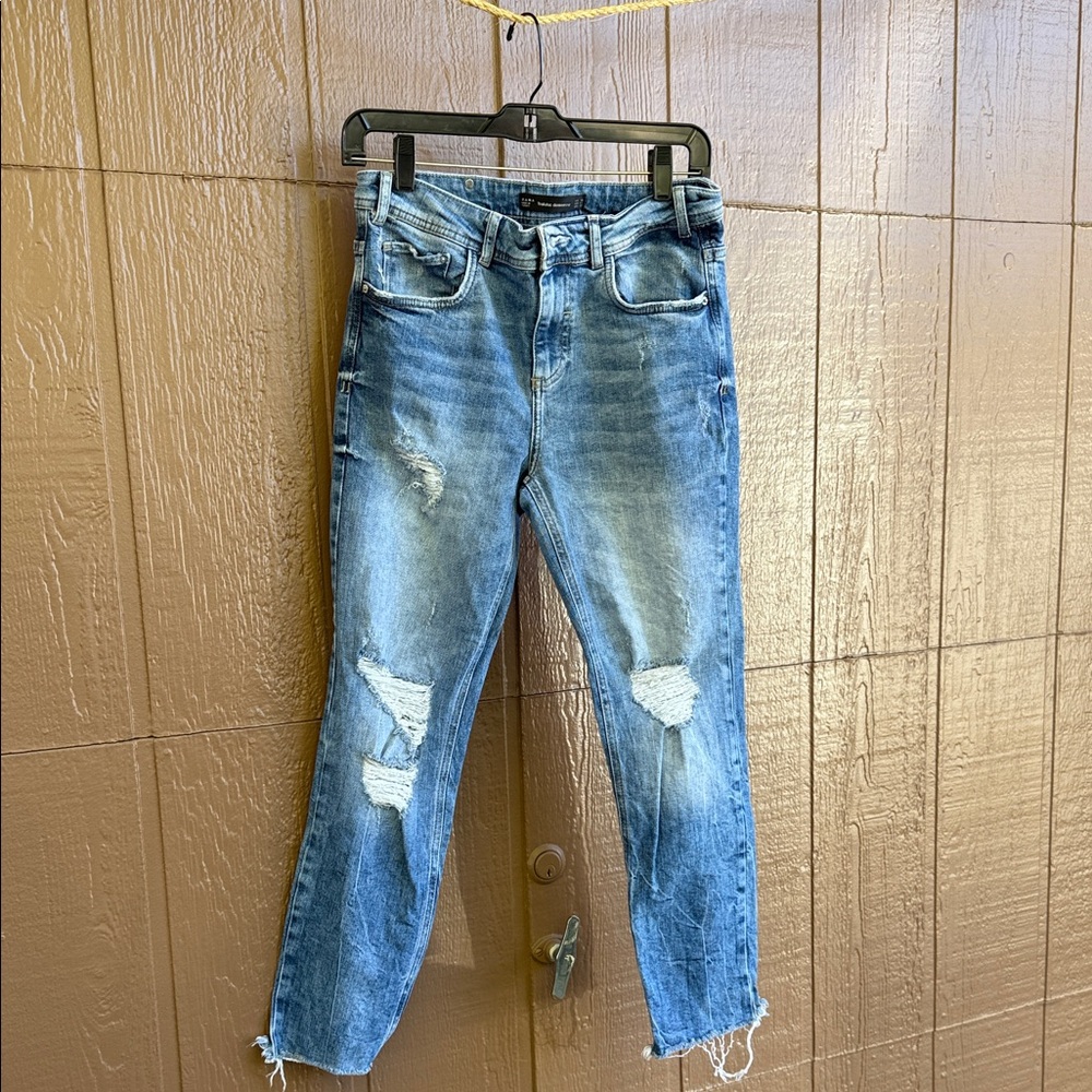 Zara Distressed Blue Jeans